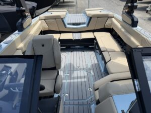 2026 Nautique G23
